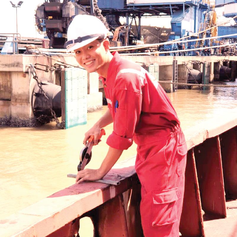 EIC tuyển dụng vị trí Giám Định Viên - Giám Định Viên Tập Sự