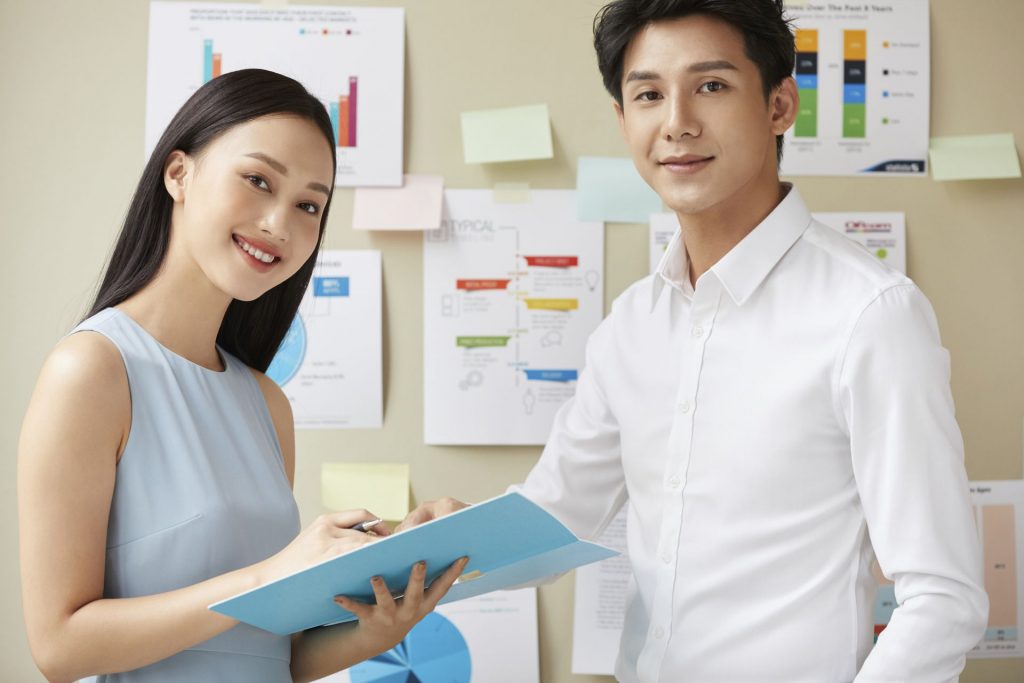 EIC tuyển dụng nhân viên kinh doanh trụ sở chính thành phố Hồ Chí Minh.