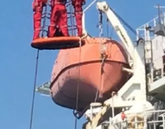 Hình ảnh các giám định viên EIC làm việc ngoài dự án.