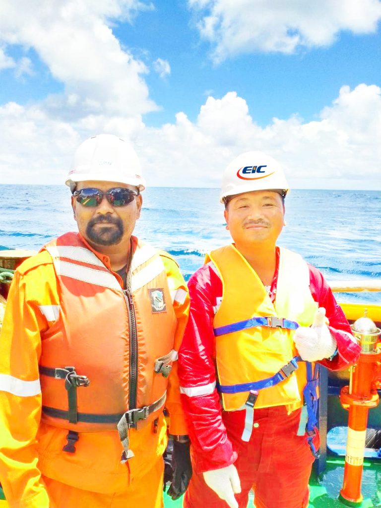 Hình ảnh giám định viên EIC thực hiện công việc giám định tại hiện trường