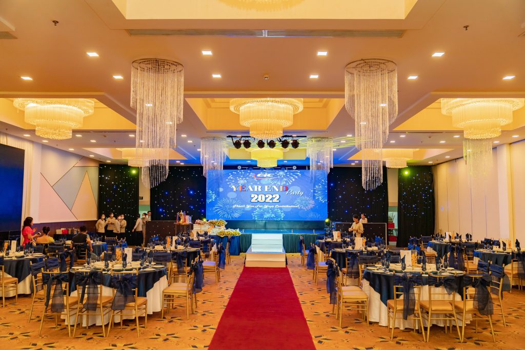 Không gian buổi tiệc