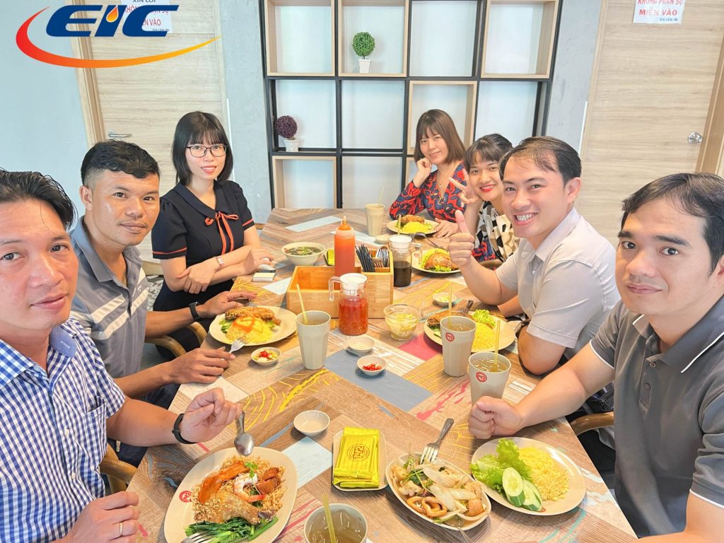 GIao lưu của nhân viên EIC